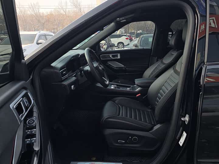 Ford Explorer 2023 2023款 EcoBoost 285 四驱钛金版 7座