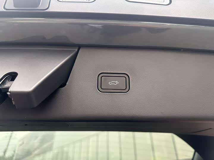 Volvo XC70 Hybrid 2026 2026款 四驱超长续航Ultra