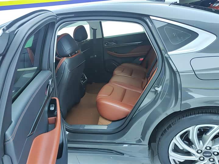 Lincoln Z (Zephyr) 2022 2022款 改款 i享 尊雅版