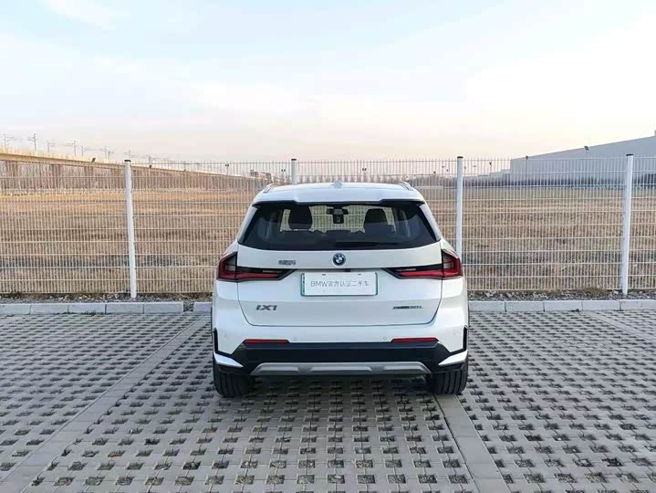 BMW iX1 2023 2023款 xDrive30L X设计套装