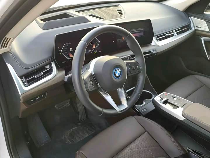 BMW iX1 2023 2023款 xDrive30L X设计套装