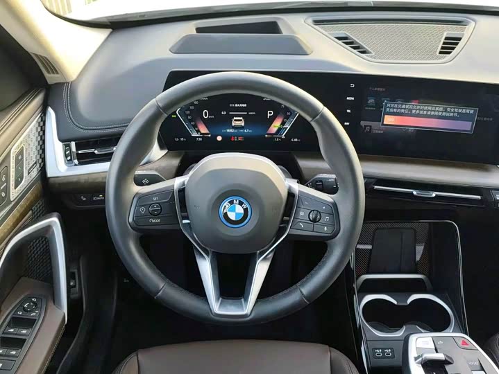 BMW iX1 2023 2023款 xDrive30L X设计套装