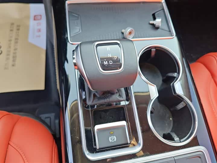 Hongqi HS7 2022 2022款 2.0T DCT两驱智联旗畅版 五座