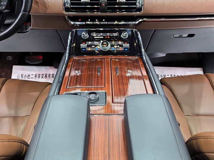 Lincoln Navigator 2022 2022款 3.5T 尊耀版