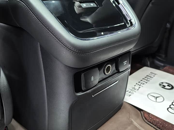 Lincoln Navigator 2022 2022款 3.5T 尊耀版