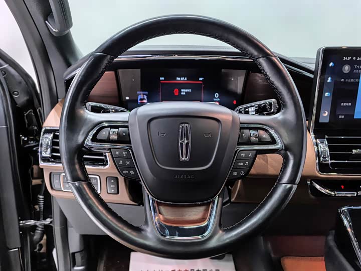 Lincoln Navigator 2022 2022款 3.5T 尊耀版
