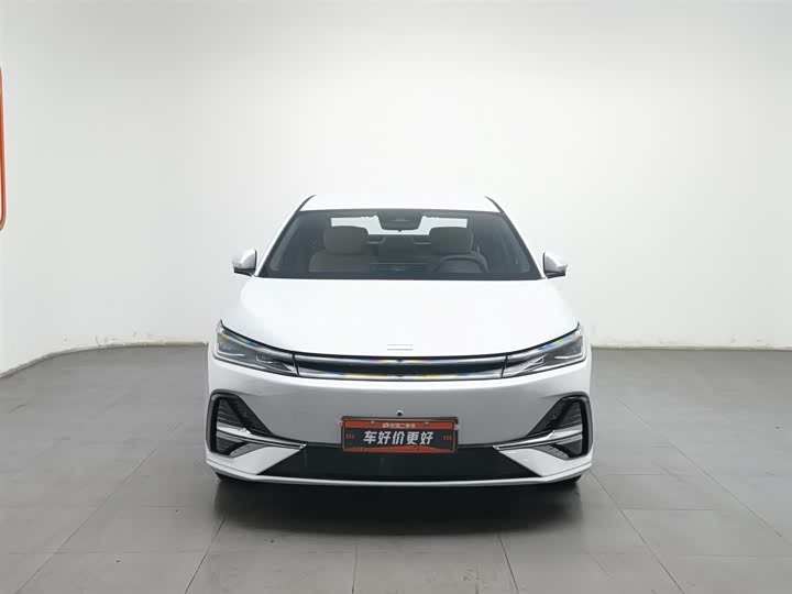 Geely Galaxy A7 2025 2025款 EM-i 70km 豪享版