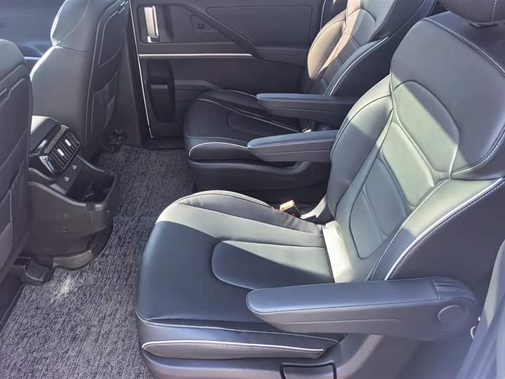 Hyundai Custo 2024 2024款 270TGDi LUX 尊贵版