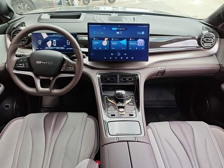 BYD Frigate 07 2023 2023款 DM-i 205KM 旗舰型