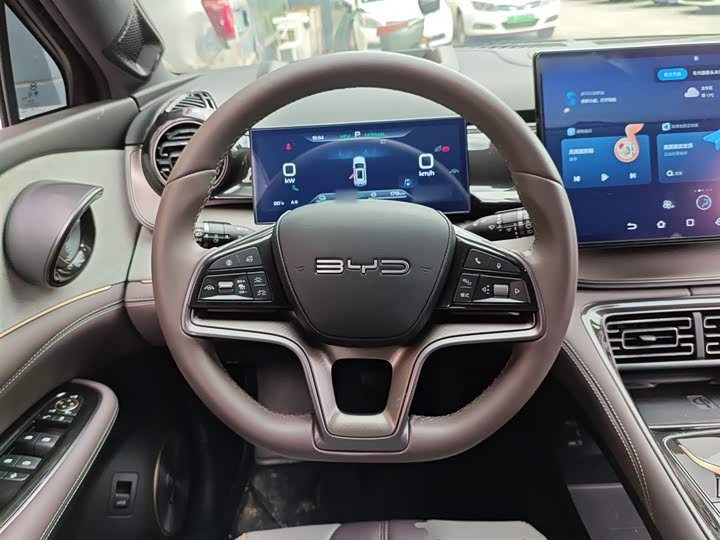 BYD Frigate 07 2023 2023款 DM-i 205KM 旗舰型