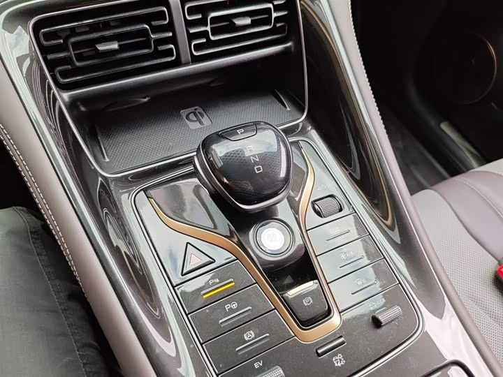 BYD Frigate 07 2023 2023款 DM-i 205KM 旗舰型