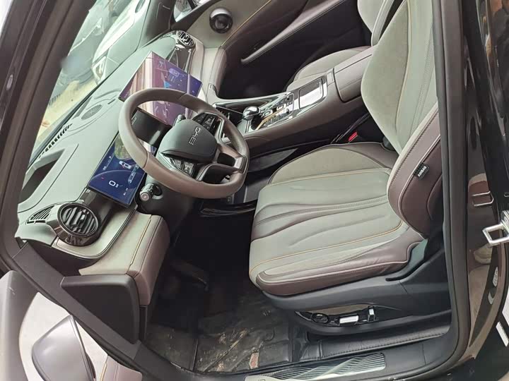 BYD Frigate 07 2023 2023款 DM-i 205KM 旗舰型