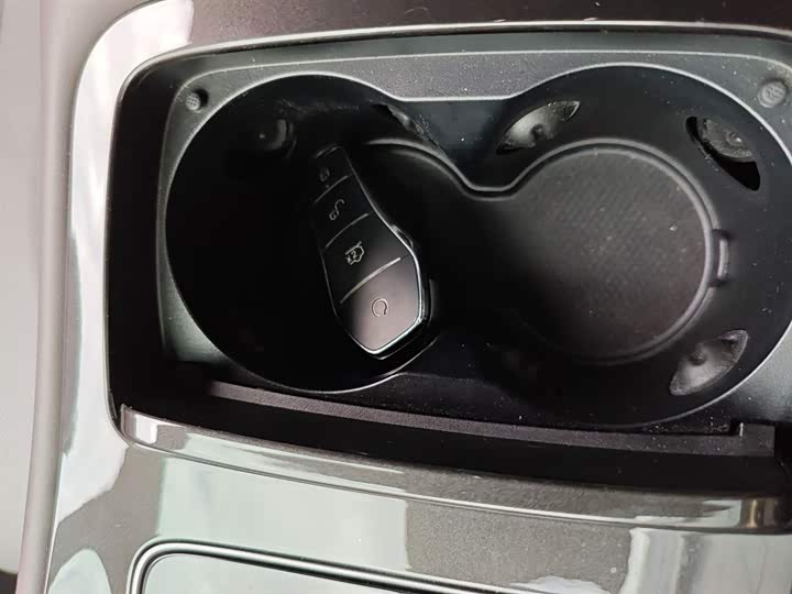 BYD Frigate 07 2023 2023款 DM-i 205KM 旗舰型