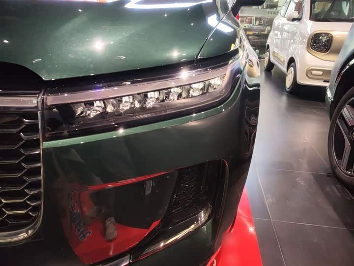 LiXiang One 2021 2021款 增程6座版