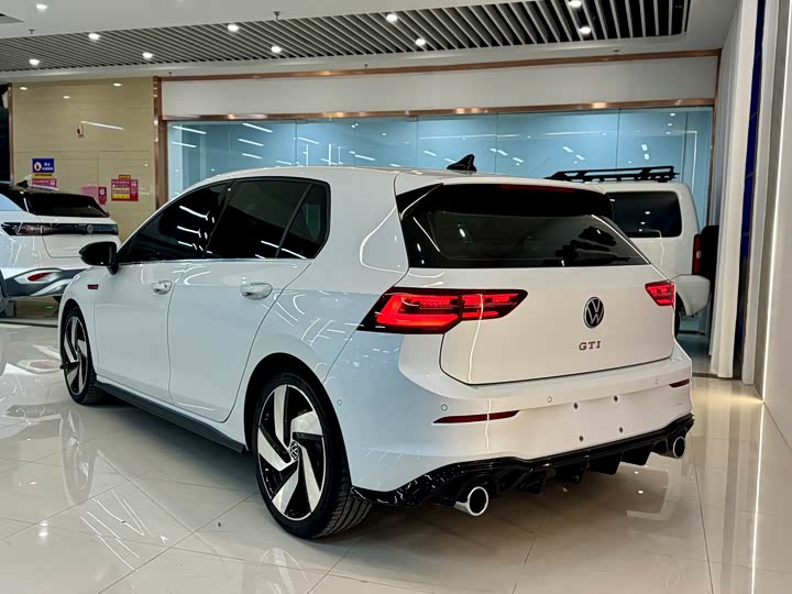 Volkswagen Golf GTI 2021 2021款 改款 380TSI DSG GTI