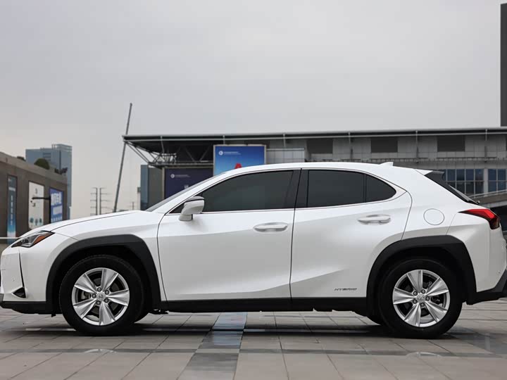 Lexus UX 2020 2020款 改款 260h 探·享版