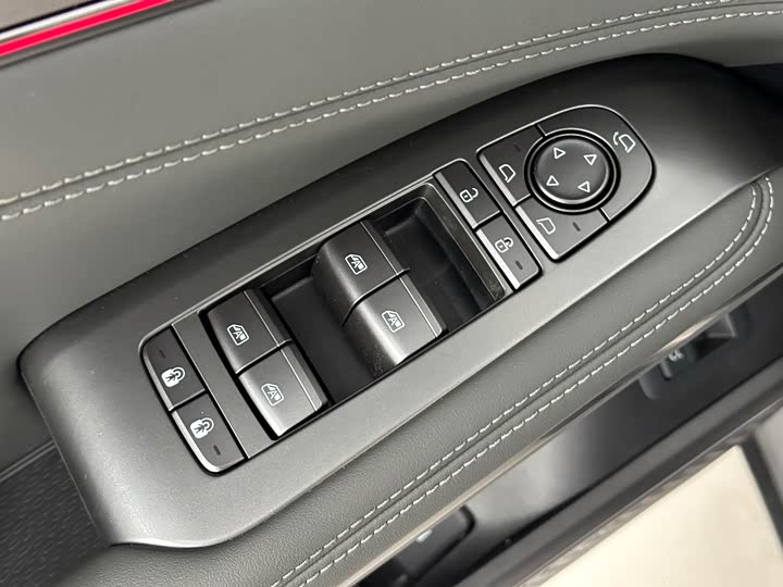 BYD Song L 2025 2025款 智驾版 662km 激光雷达卓越型