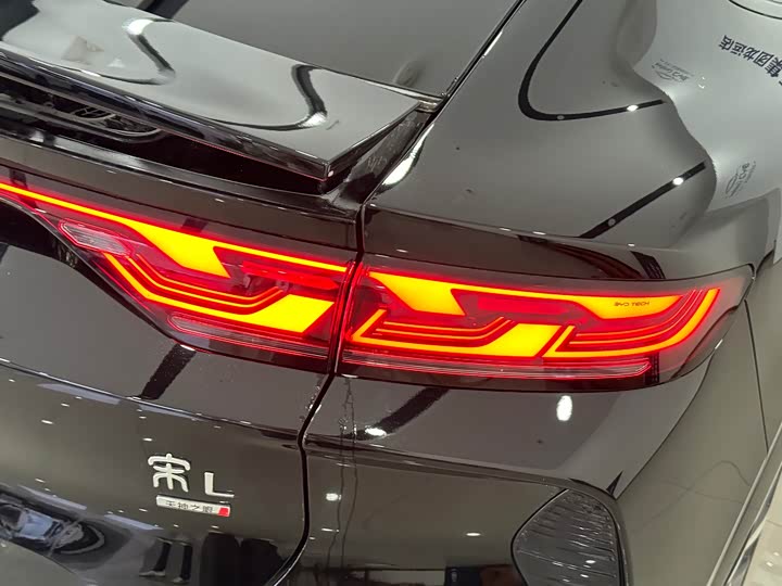 BYD Song L 2025 2025款 智驾版 662km 激光雷达卓越型