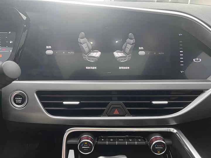 Geely Tugella S 2021 2021款 2.0TD DCT两驱闪电版