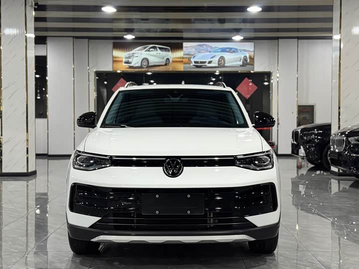 Volkswagen Tharu 2025 2025款 新锐 300TSI 锐意版