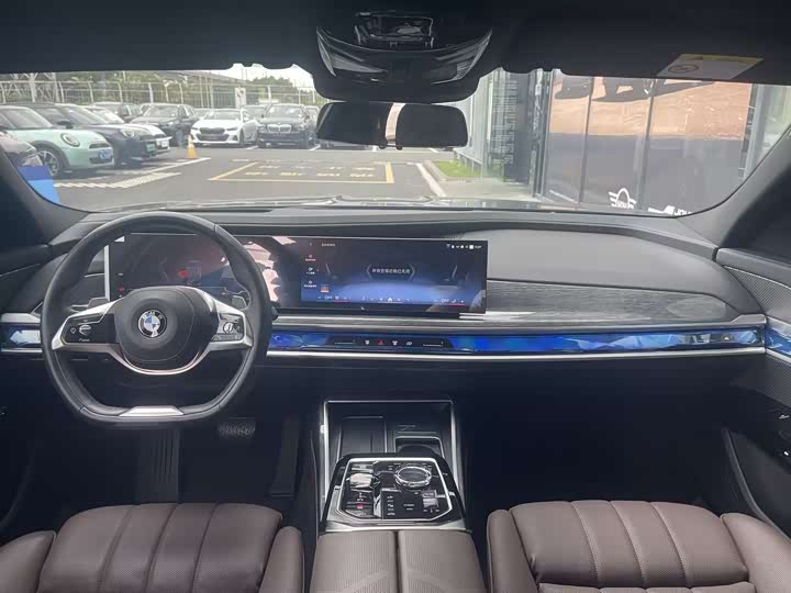 BMW 7 Series 2023 2023款 改款 740Li 尊享型 豪华套装