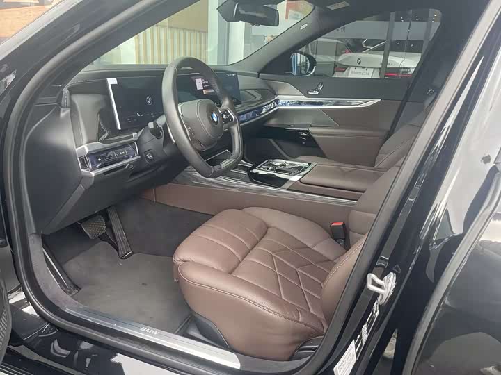 BMW 7 Series 2023 2023款 改款 740Li 尊享型 豪华套装
