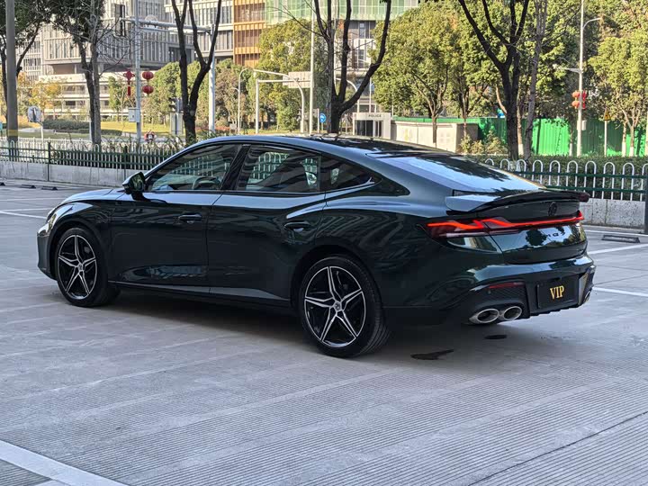 MG Motor 7 2025 2025款 2.0T Trophy+ 超级运动版