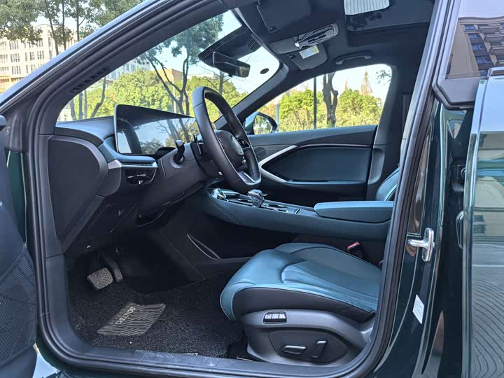 MG Motor 7 2025 2025款 2.0T Trophy+ 超级运动版