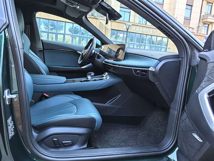 MG Motor 7 2025 2025款 2.0T Trophy+ 超级运动版