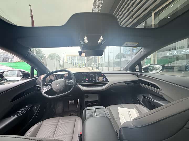 Hongqi EH7 2024 2024款 640 Pro+ 四驱荣耀版