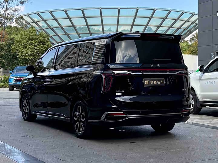Hongqi HQ9 2023 2023款 2.0T 智联旗韵版