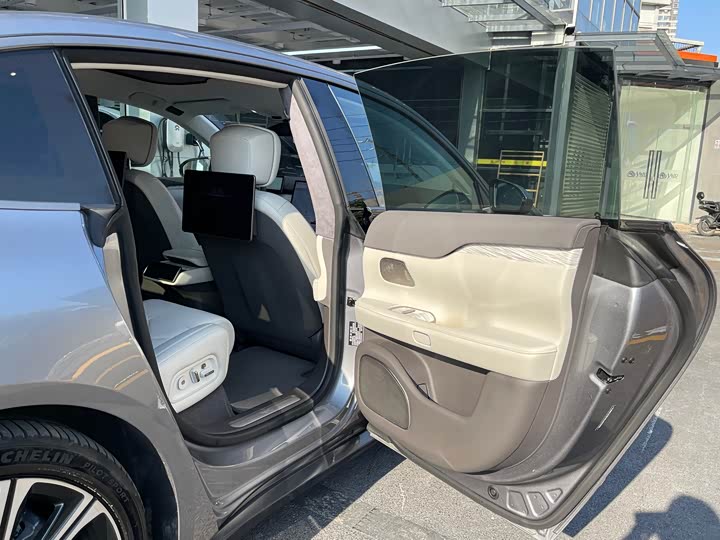 Nio ET7 2024 2024款 100kWh 行政签名版