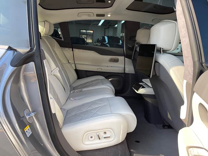 Nio ET7 2024 2024款 100kWh 行政签名版