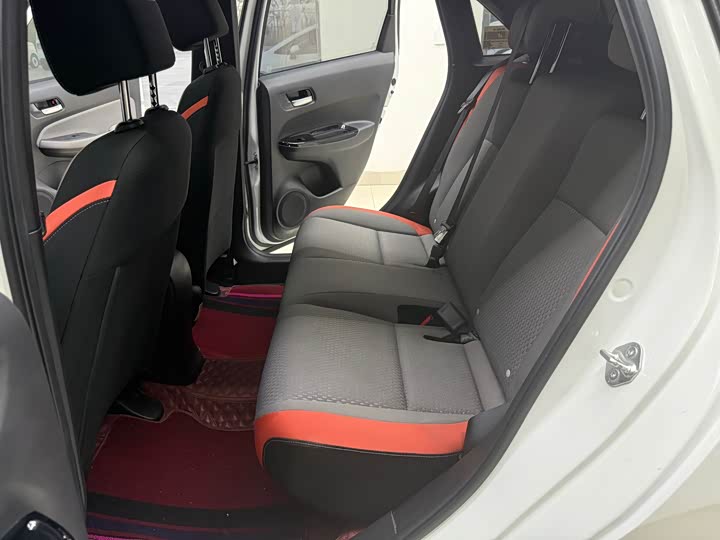 Honda Life 2021 2021款 1.5L CVT SPO-SS灵动版