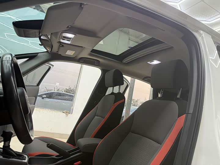 Honda Life 2021 2021款 1.5L CVT SPO-SS灵动版