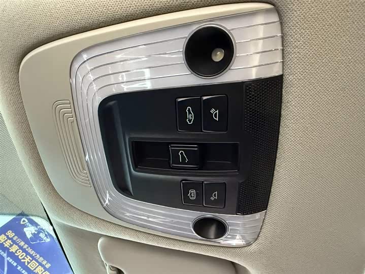 Kia KX3 2021 2021款 1.5L CVT潮流版