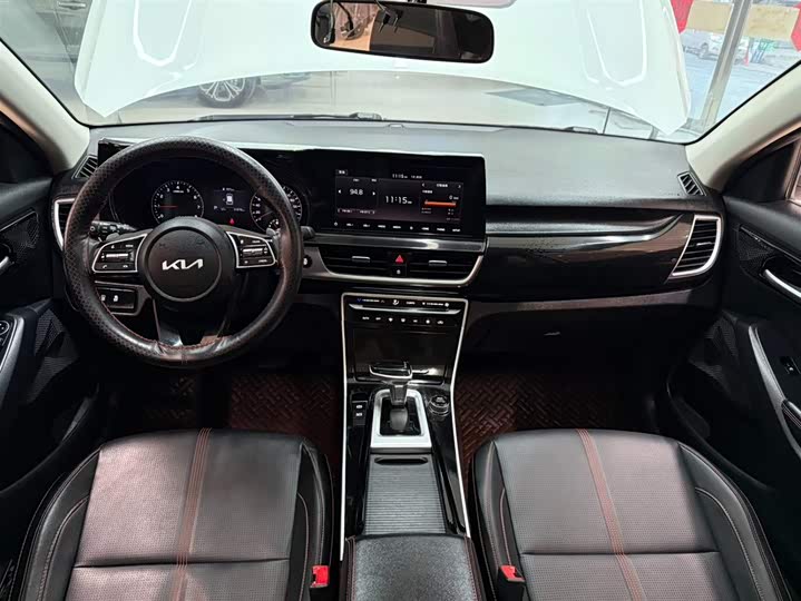 Kia KX3 2021 2021款 1.5L CVT潮流版