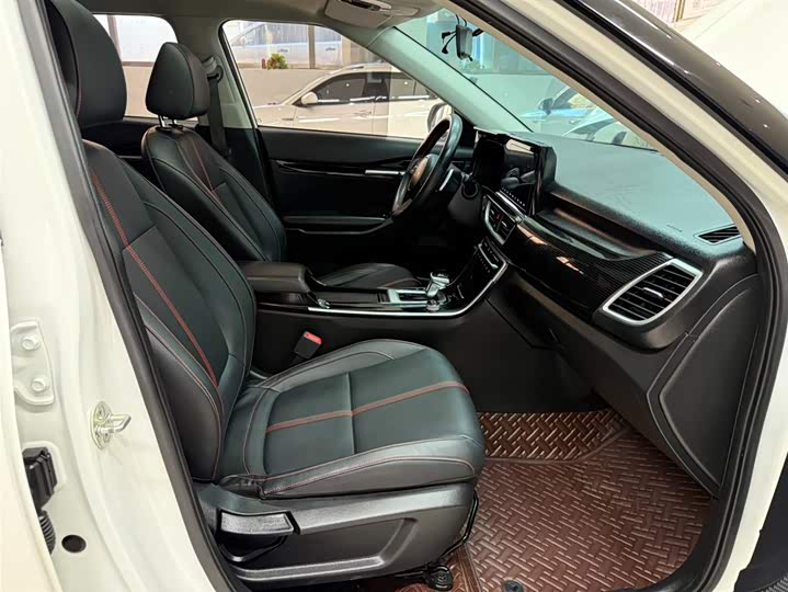 Kia KX3 2021 2021款 1.5L CVT潮流版