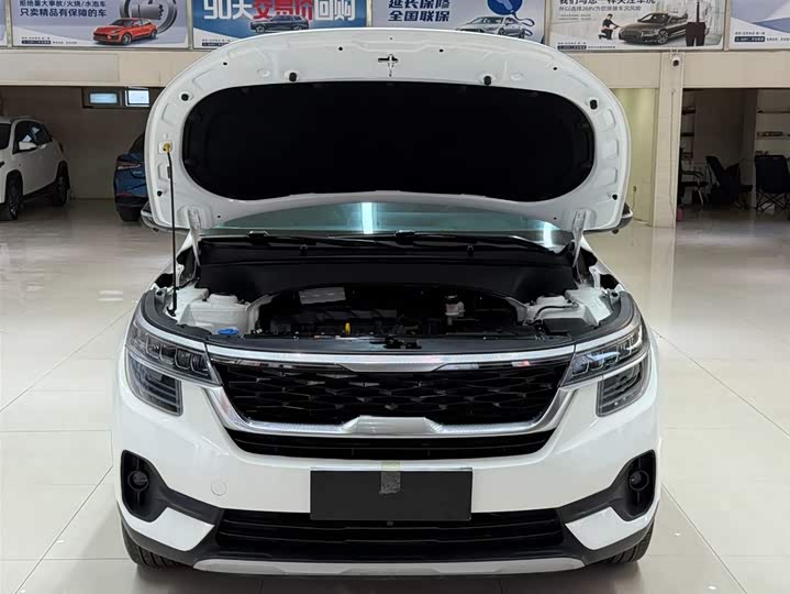 Kia KX3 2021 2021款 1.5L CVT潮流版