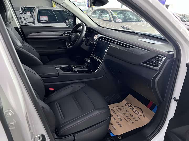 GAC Trumpchi GS4 Plus 2023 2023款 390T 自动星系版