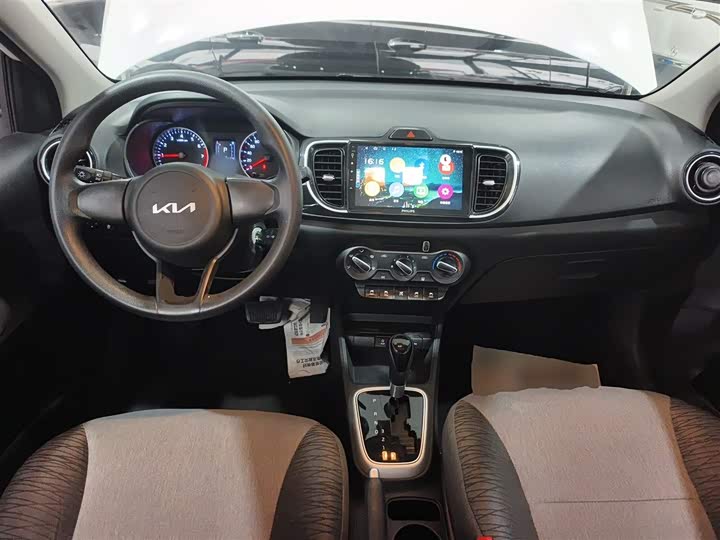 Kia Pegas 2020 2020款 改款 1.4L 自动舒适天窗版