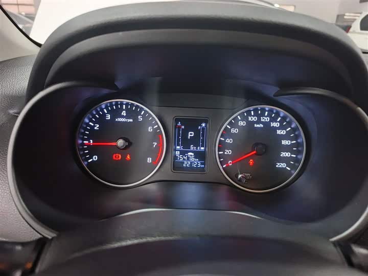 Kia Pegas 2020 2020款 改款 1.4L 自动舒适天窗版