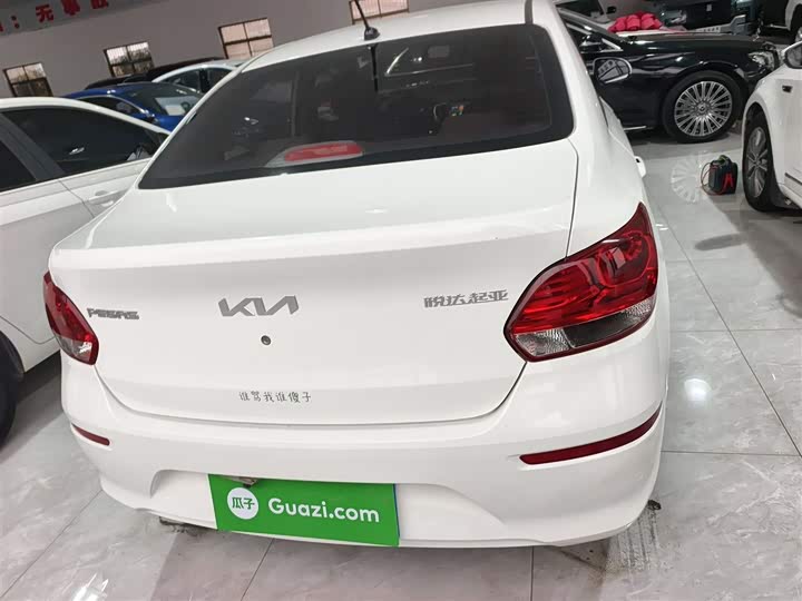 Kia Pegas 2020 2020款 改款 1.4L 自动舒适天窗版