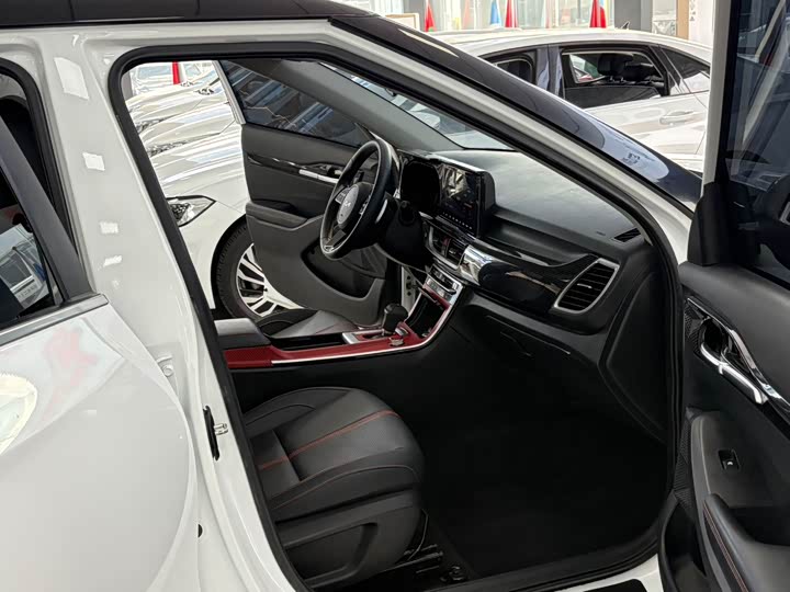 Kia KX3 2021 2021款 1.5L CVT焕新版