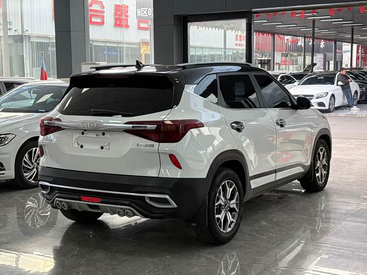 Kia KX3 2021 2021款 1.5L CVT焕新版