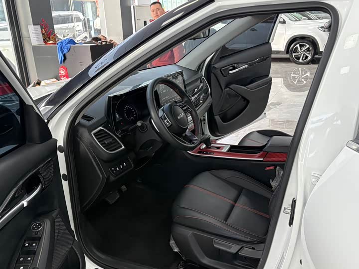 Kia KX3 2021 2021款 1.5L CVT焕新版