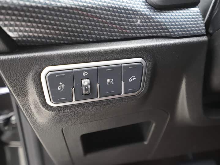 Haval F7 2021 2021款 2.0T 四驱i悦