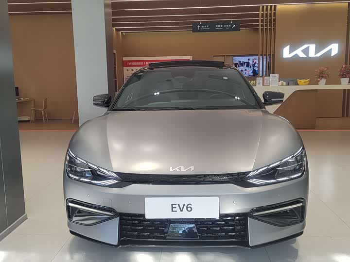 2023 Kia EV6