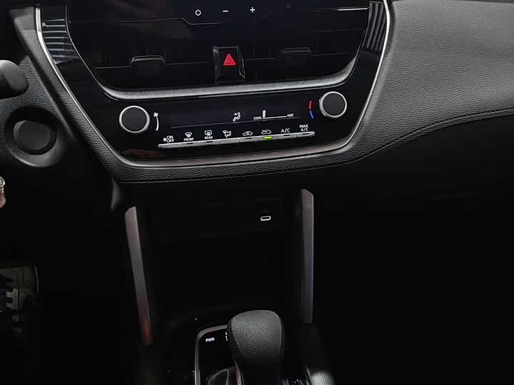 Toyota Frontlander 2024 2024款 2.0L CVT精英版