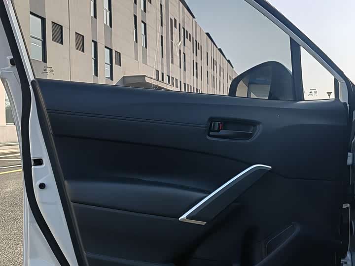 Toyota Frontlander 2024 2024款 2.0L CVT精英版